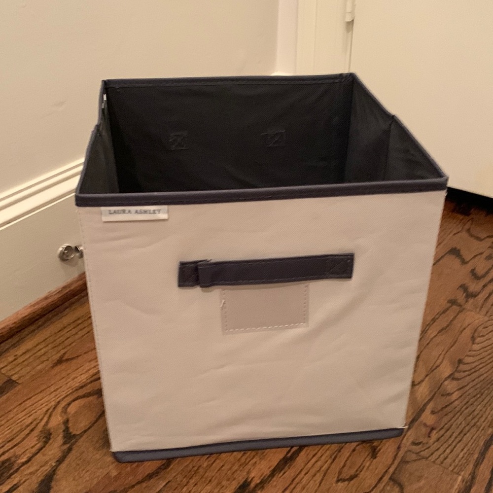 closet organizer